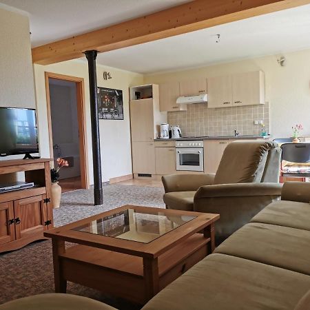 Ferienwohnung "Am Saalehaken" Gossitz Kültér fotó