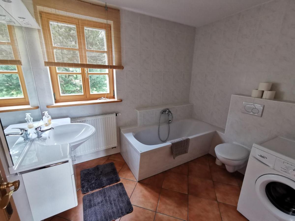 Ferienwohnung "Am Saalehaken" Gossitz Kültér fotó