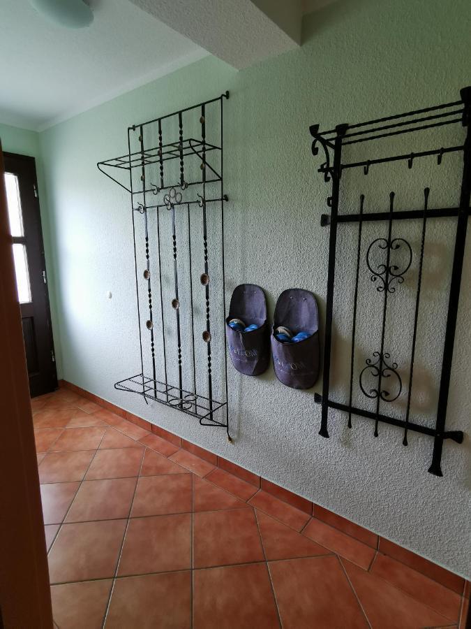 Ferienwohnung "Am Saalehaken" Gossitz Kültér fotó